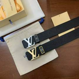 Picture of Louis Vuitton Belts _SKUfw152446385fw